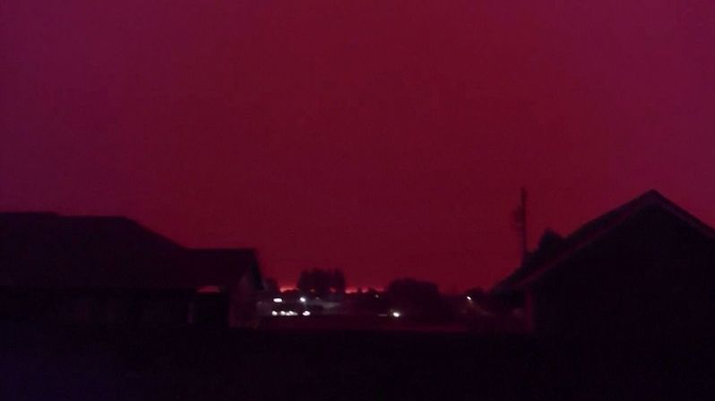 Obloha v Oregonu se zbarvila do červena, lidé mluví o apokalypse